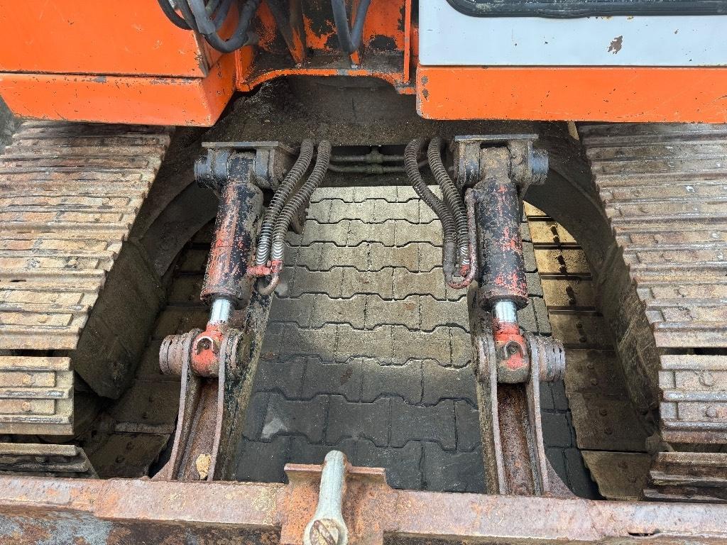 Hitachi EX 60 Mini kotrók < 7t