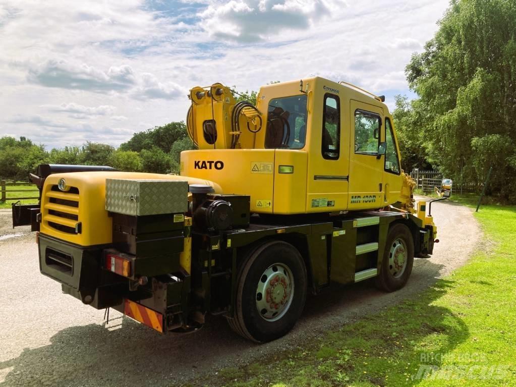 Kato MR 130R Terepdaruk