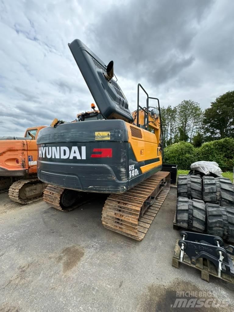 Hyundai HX 140L Lánctalpas kotrók
