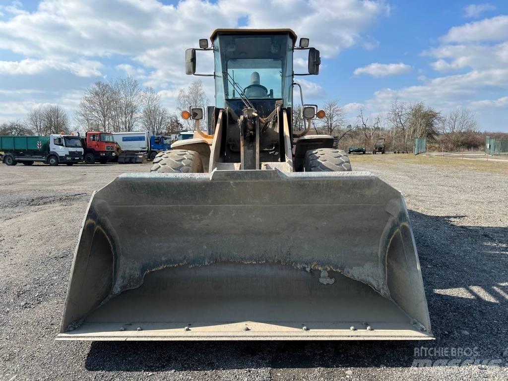 Hyundai HL 740-7 A Gumikerekes homlokrakodók