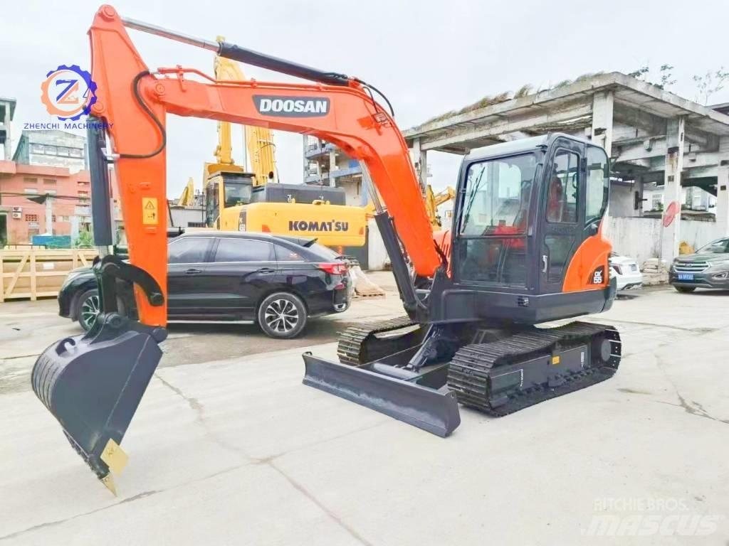 Doosan DX 55 Mini kotrók < 7t