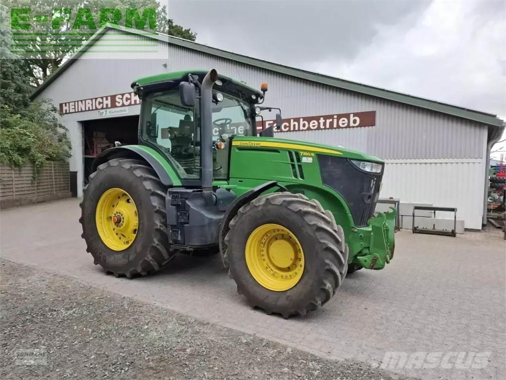John Deere 7250 r Traktorok