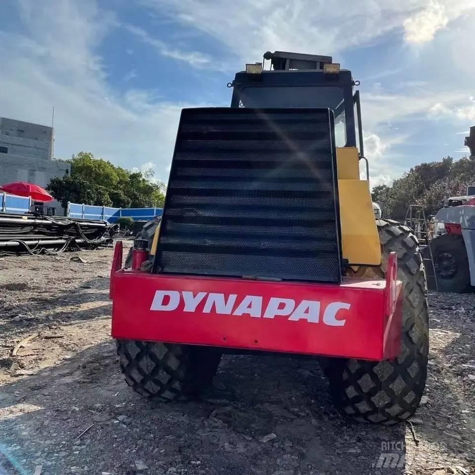 Dynapac CA251D Egydobos hengerek