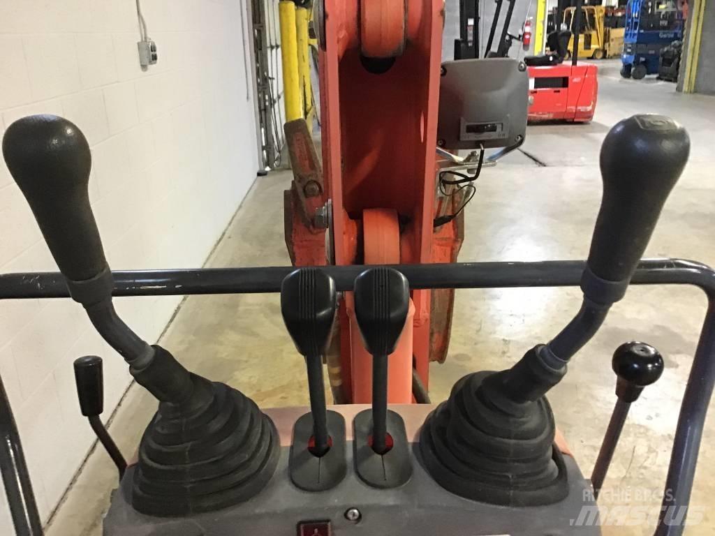 Kubota K 008-3 Mini kotrók < 7t