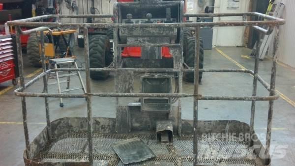 Manitou 160ATJ Karos emelők