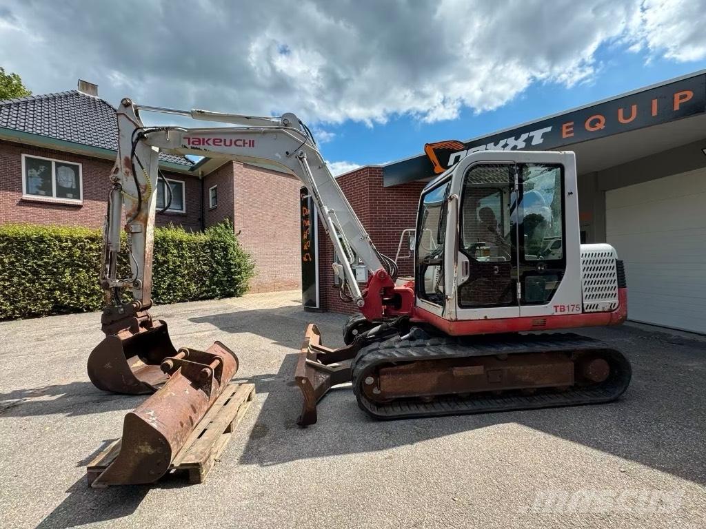Takeuchi TB 175 Lánctalpas kotrók