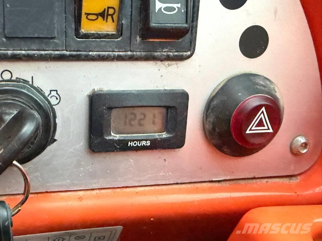 Ausa T 144 H Teleszkópos rakodók