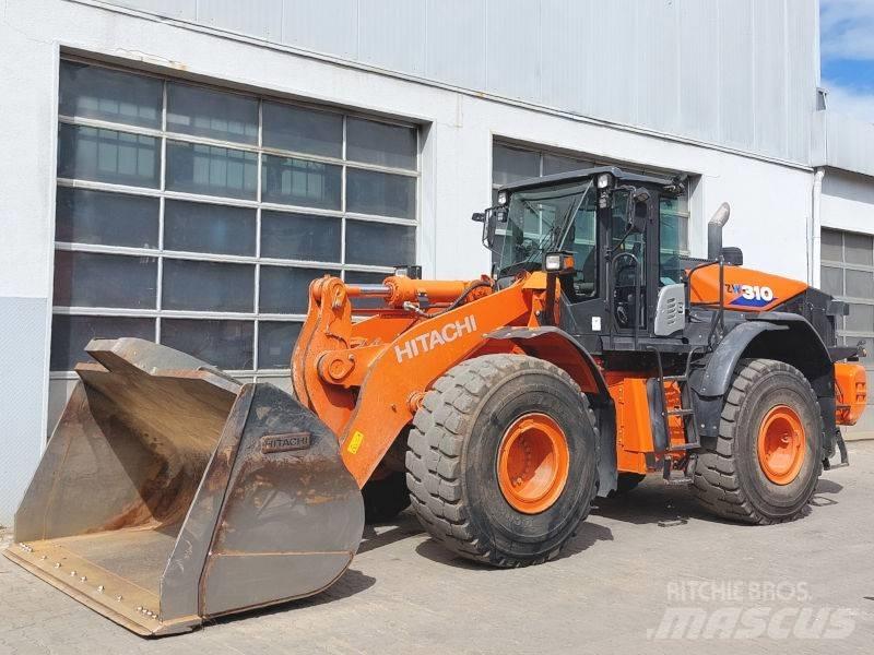 Hitachi ZW 310-6 Gumikerekes homlokrakodók