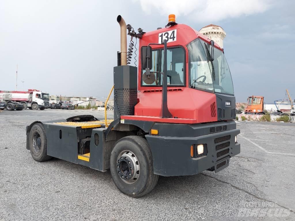 Kalmar T2 Terminál targoncák