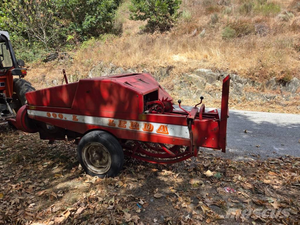 TJM LERDA   900 L Szögletes bálázók