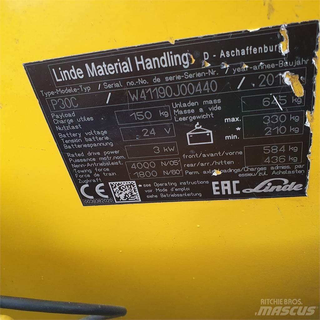 Linde P30C Vontatótargonca