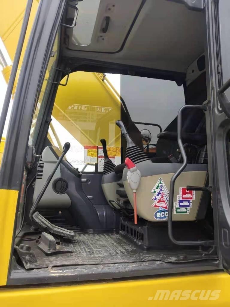 Komatsu PC 200 Lánctalpas kotrók