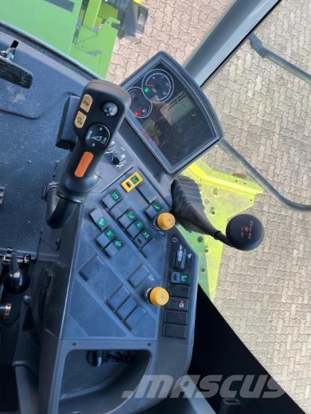 CLAAS AVERO 240 Kombájnok