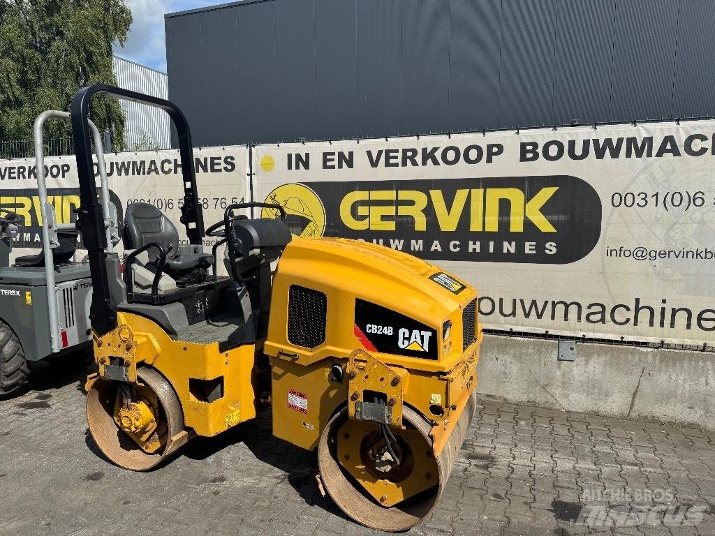 CAT CB 24 B Ikerdobos hengerek