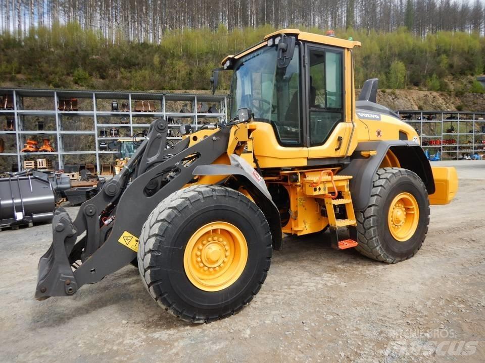 Volvo L 70 H Gumikerekes homlokrakodók