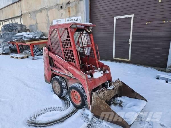 Bobcat 463 Kompaktrakodók