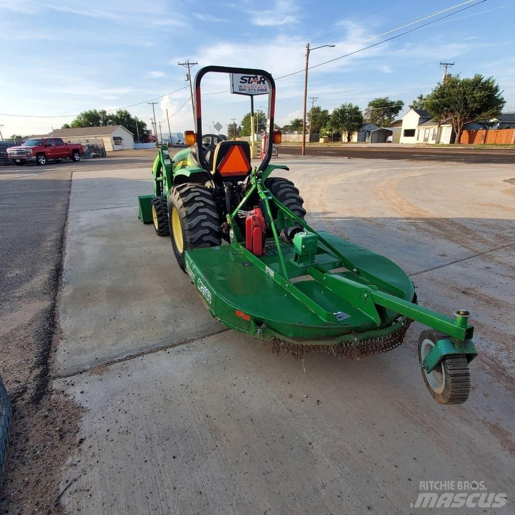 John Deere 3203 Kompakt traktorok