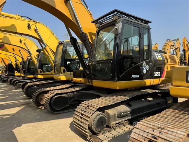 CAT 325 D L Lánctalpas kotrók