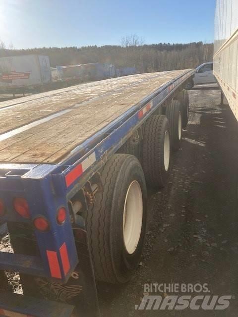 Manac Flatdeck 104 Platós / Ponyvás pótkocsik