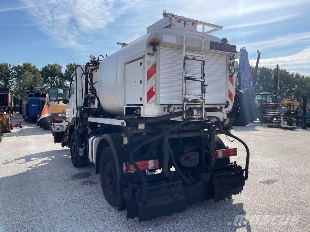 Unimog U20 Bluetec 5 Bitumenszórók