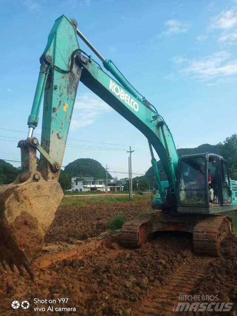 Kobelco SK200-10 Lánctalpas kotrók