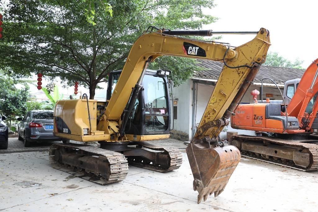 CAT 307 D Lánctalpas kotrók