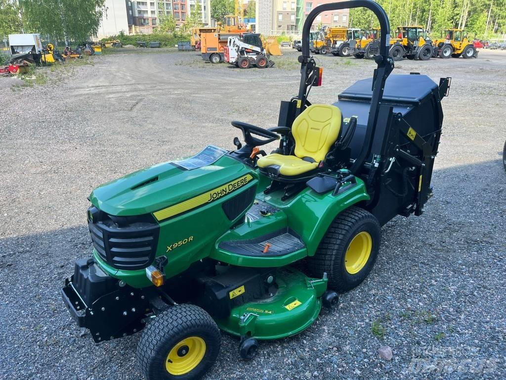 John Deere X950R Ráülős fűnyírók