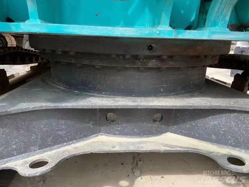 Kobelco SK 130 Lánctalpas kotrók