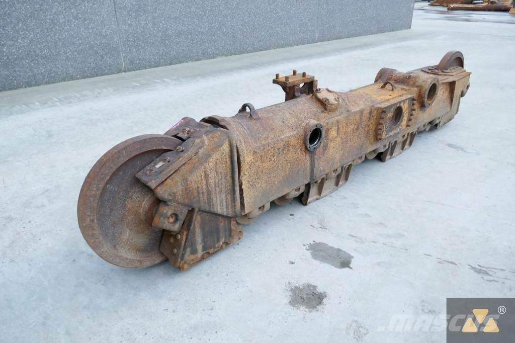 CAT 261-3082 Gumiabroncsok, kerekek és felnik