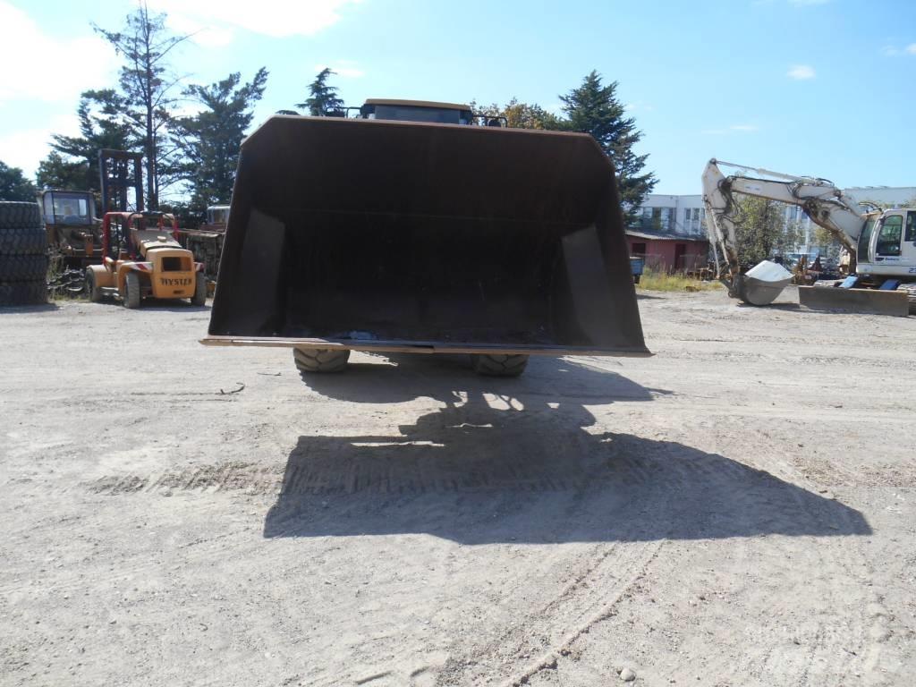 CAT 950 H Gumikerekes homlokrakodók