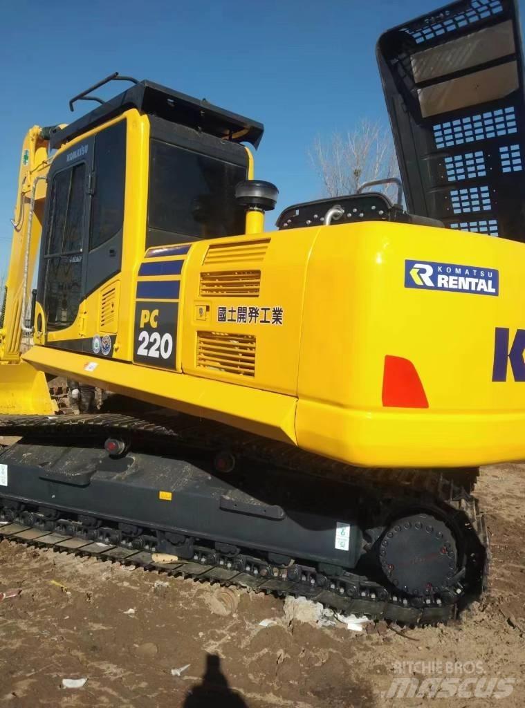 Komatsu PC 220-8 Lánctalpas kotrók