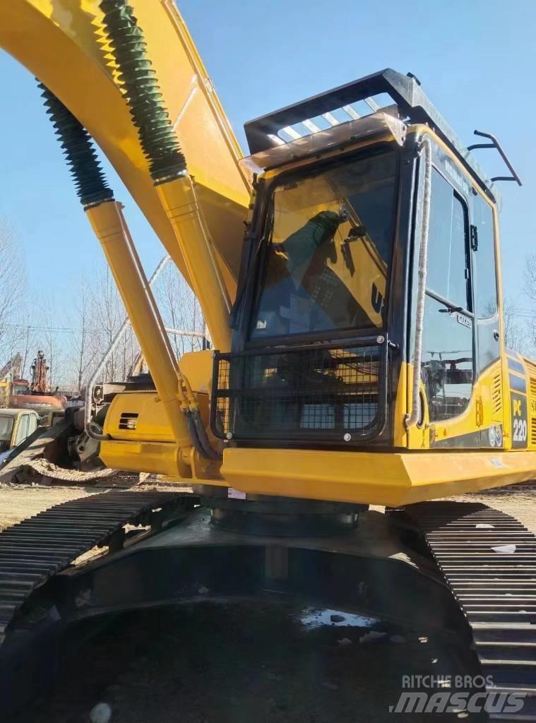 Komatsu PC 220-8 Lánctalpas kotrók