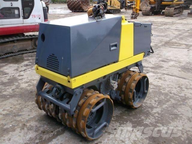 Bomag BMP 851 Vibrátorok