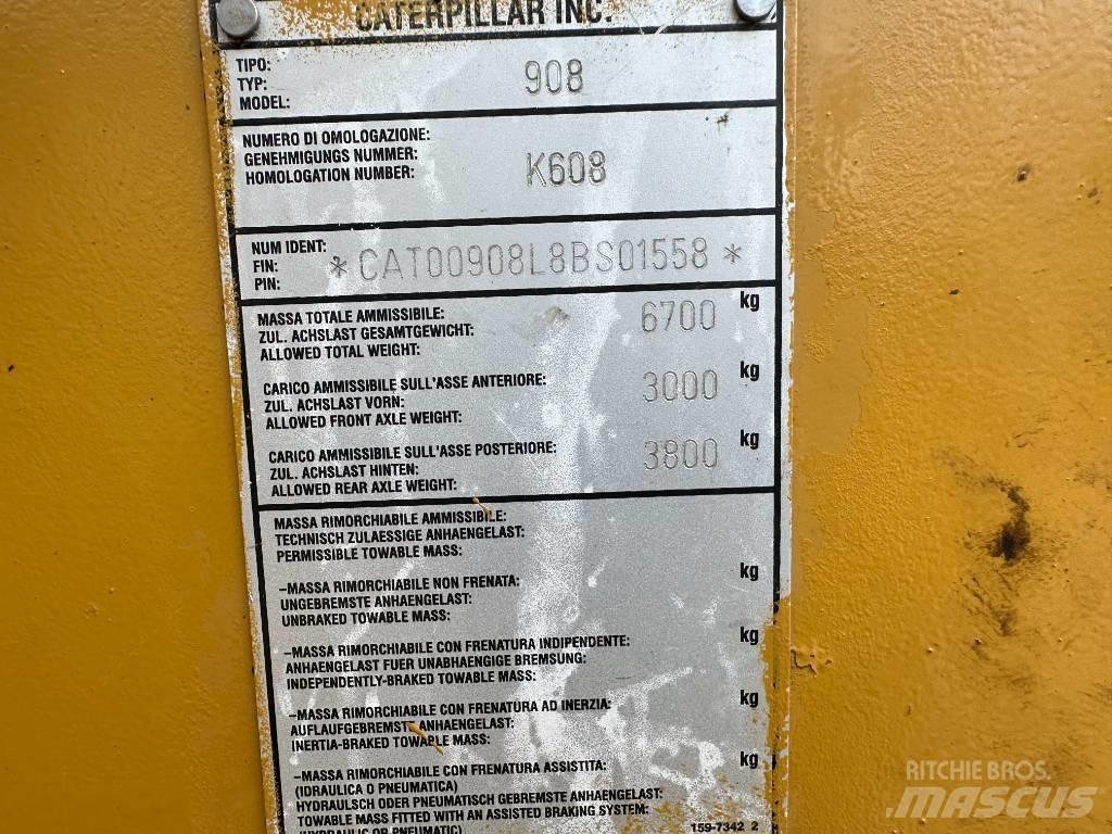 CAT 908 Gumikerekes homlokrakodók