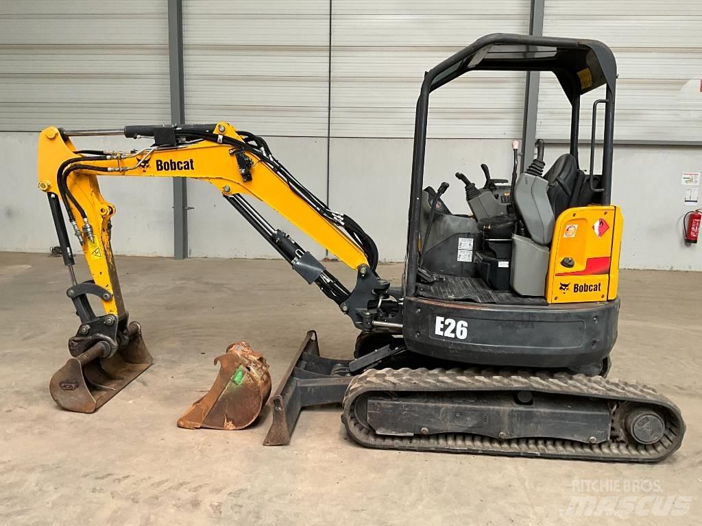 Bobcat E 26 Mini kotrók < 7t