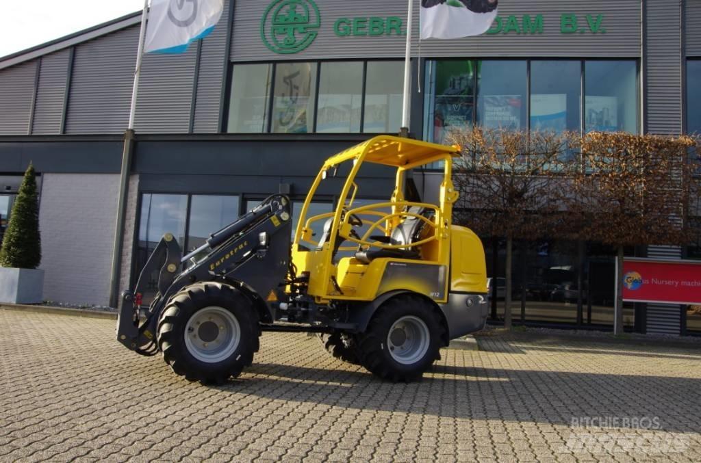 Eurotrac W12-S Gumikerekes homlokrakodók
