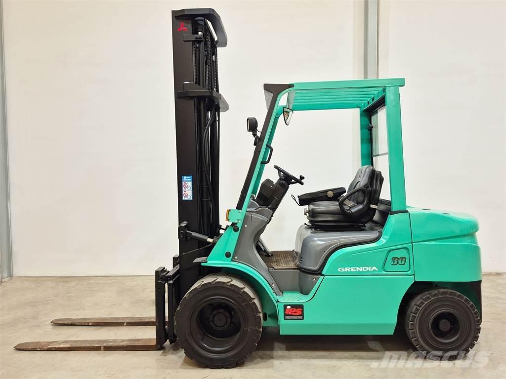 Mitsubishi FD30NTD Dízel targoncák