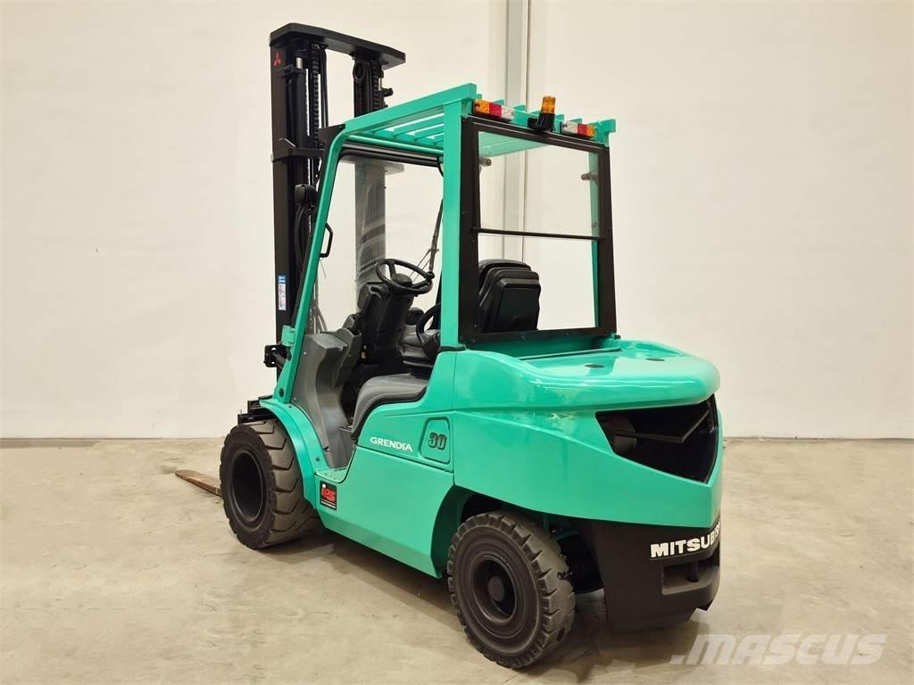 Mitsubishi FD30NTD Dízel targoncák