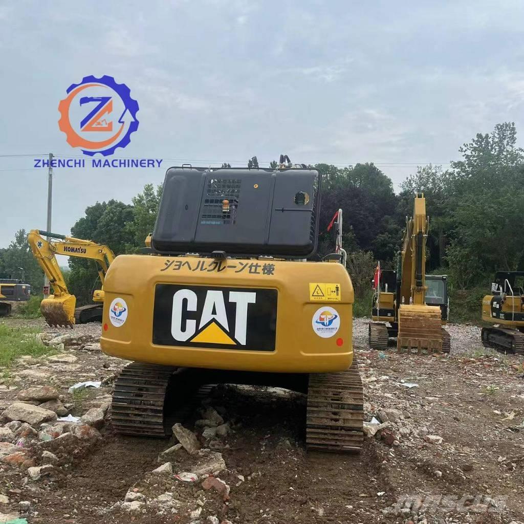 CAT 320 D2 Lánctalpas kotrók