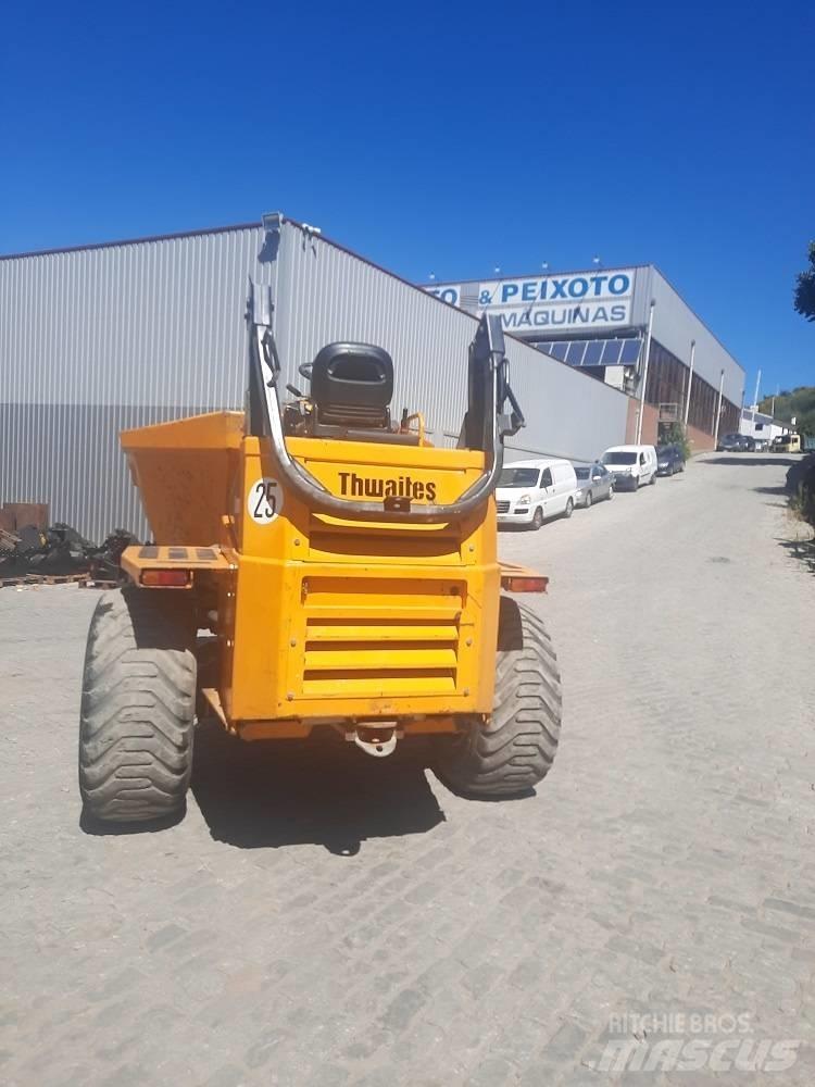 Thwaites MACH 597 Mezei dömperek