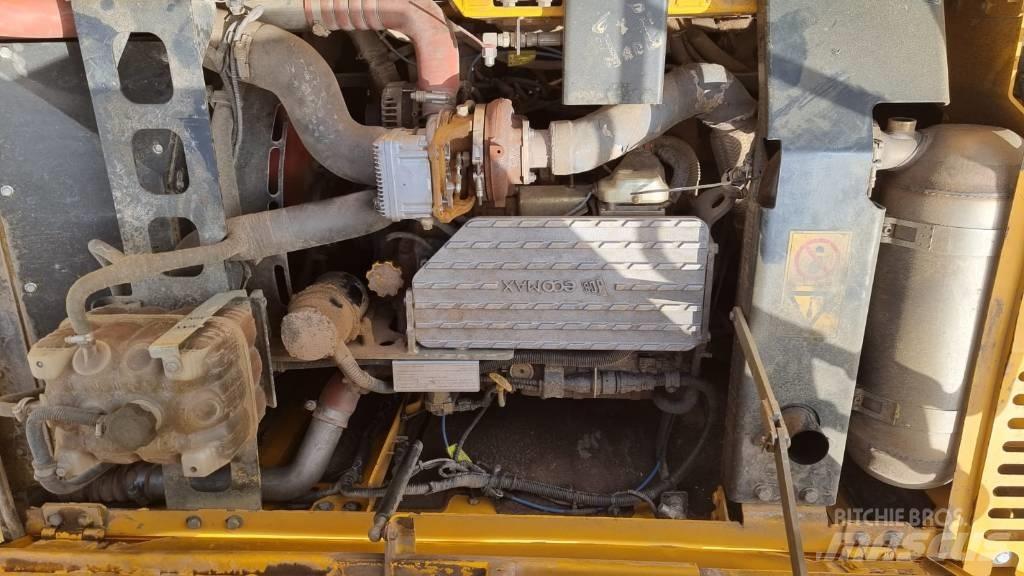 JCB 220 XL Lánctalpas kotrók