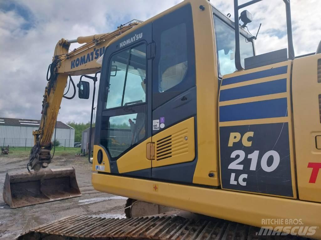 Komatsu PC210LC-10 Lánctalpas kotrók