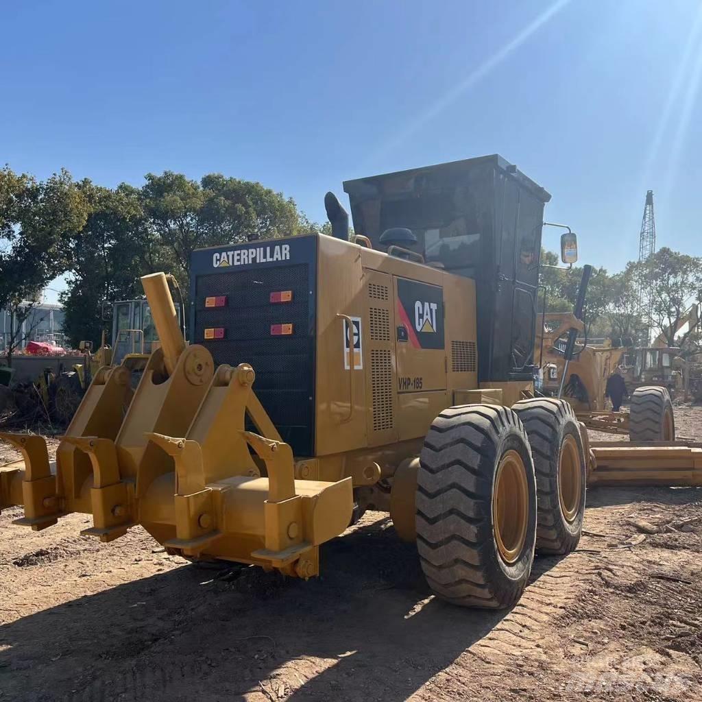 CAT 140K Gréderek