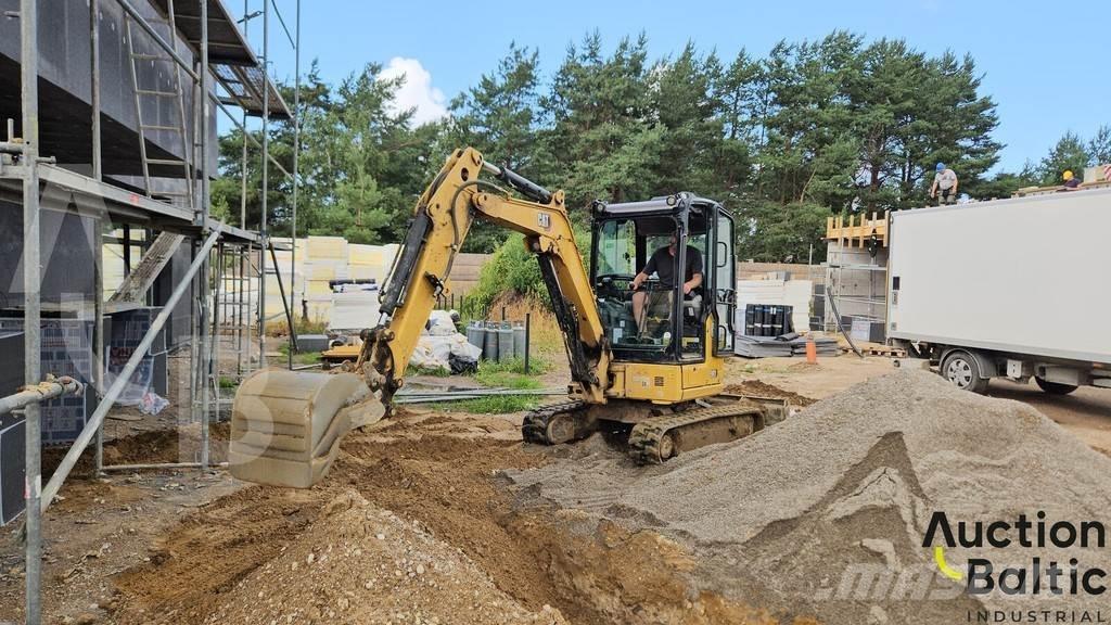 CAT 303 CR Mini kotrók < 7t