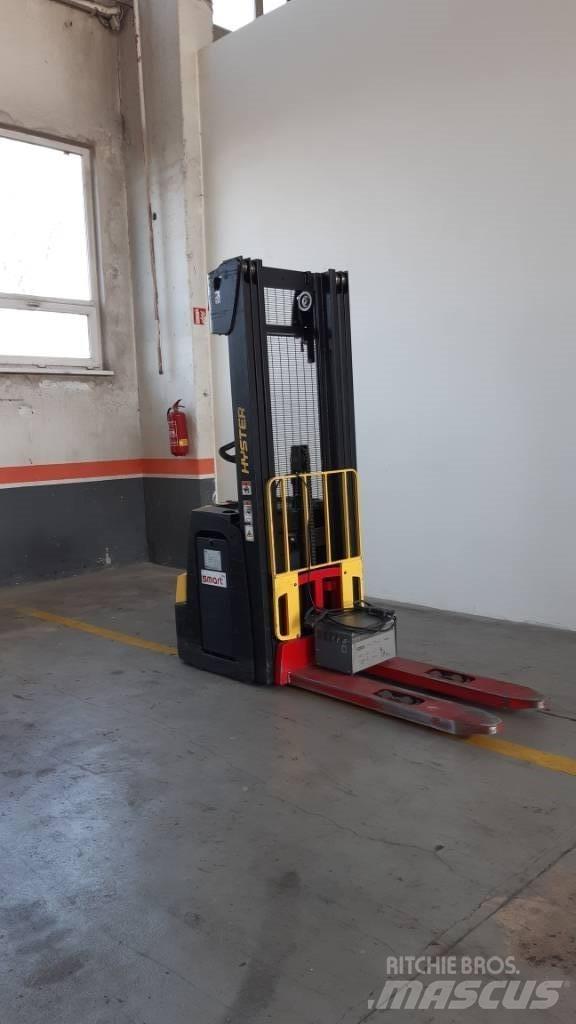 Hyster S1.6 Gyalogkíséretű targonca
