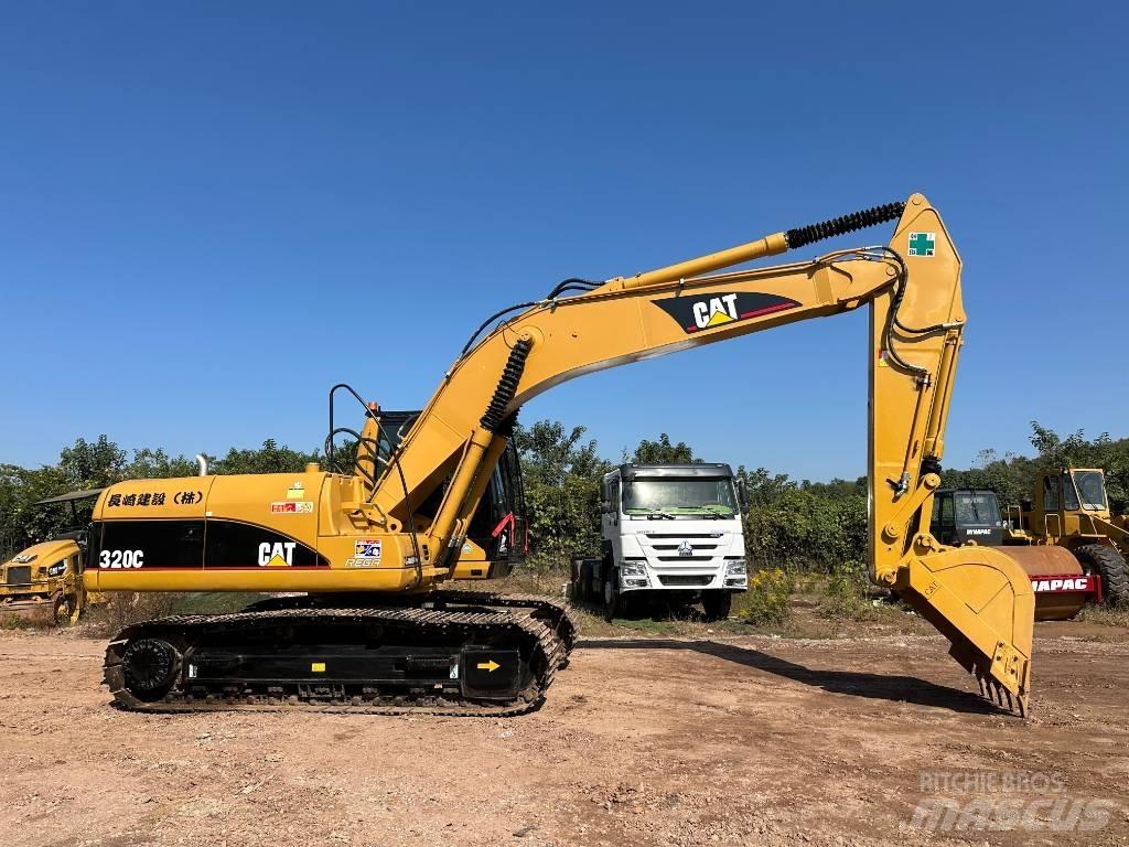 CAT 320 C Lánctalpas kotrók