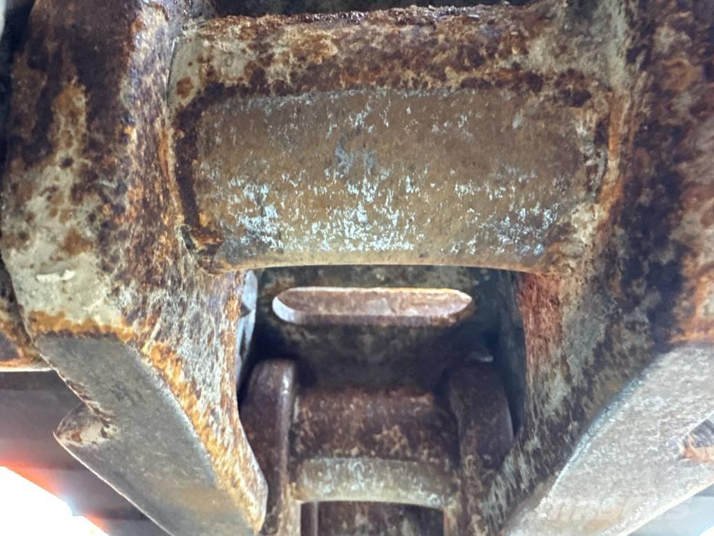 Liebherr R 920 Lánctalpas kotrók