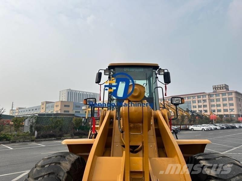 CAT 966H Gumikerekes homlokrakodók