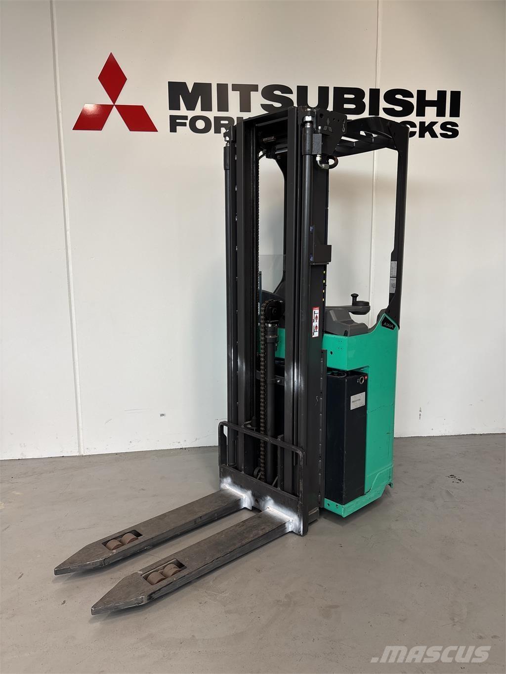 Mitsubishi SBR16N2 Elektromos gyalogkíséretű targoncák