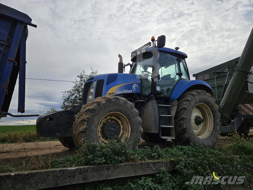 New Holland T 8040 Traktorok